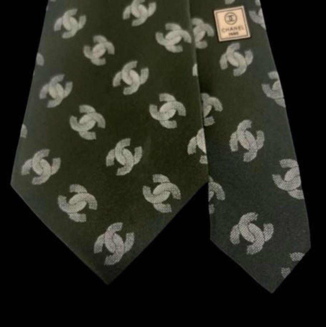 クリーニング済み　世界最高峰 CHANELシャネル　CCココマーク ネクタイ