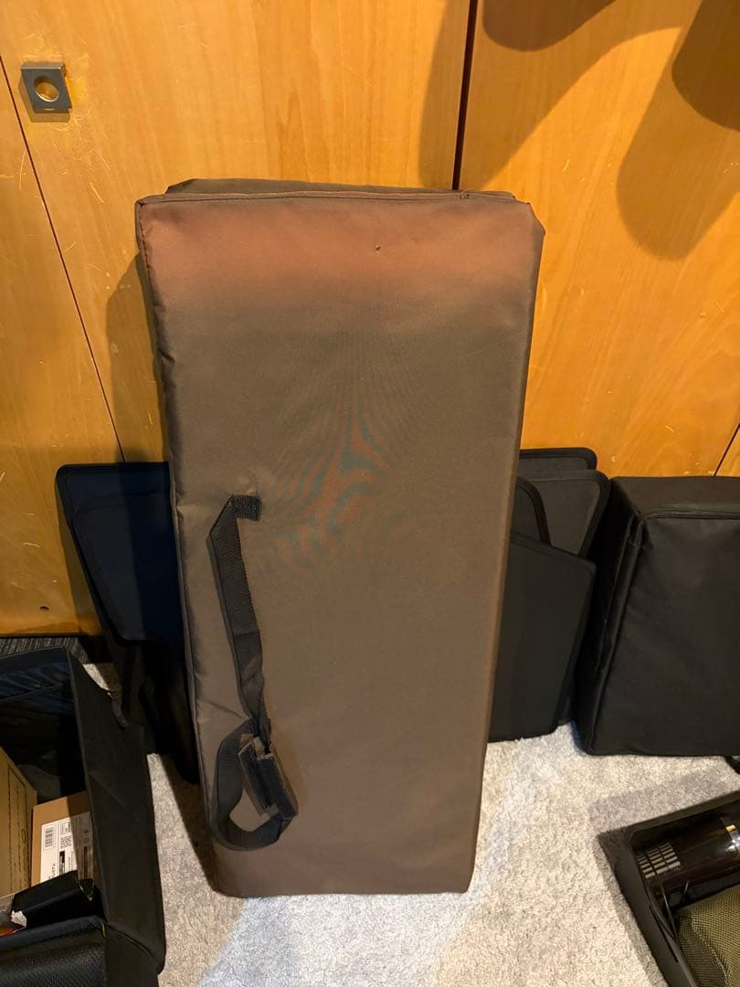 Coleman MASTER SERIES バタフライテーブル90