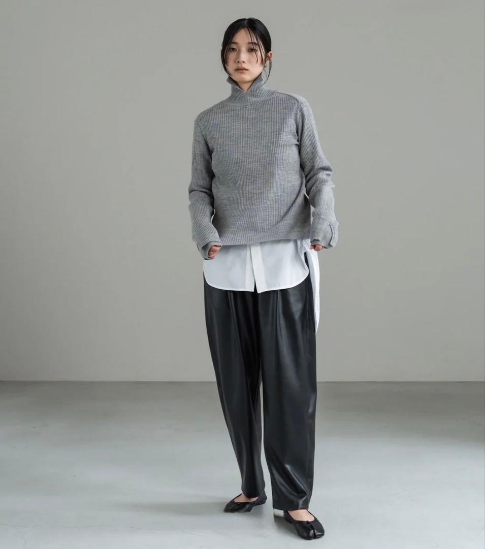 FREY フォームパンツ / Leather black M 新品未使用