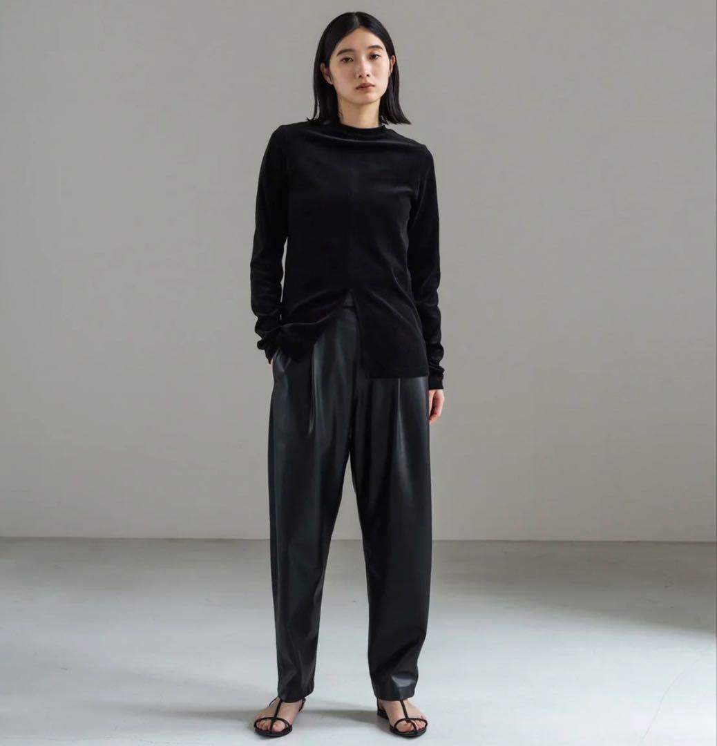 FREY フォームパンツ / Leather black M 新品未使用