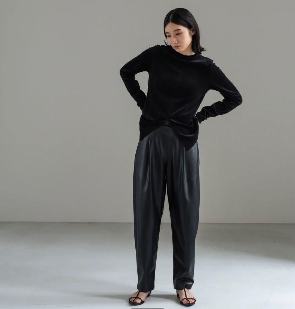 FREY フォームパンツ / Leather black M 新品未使用