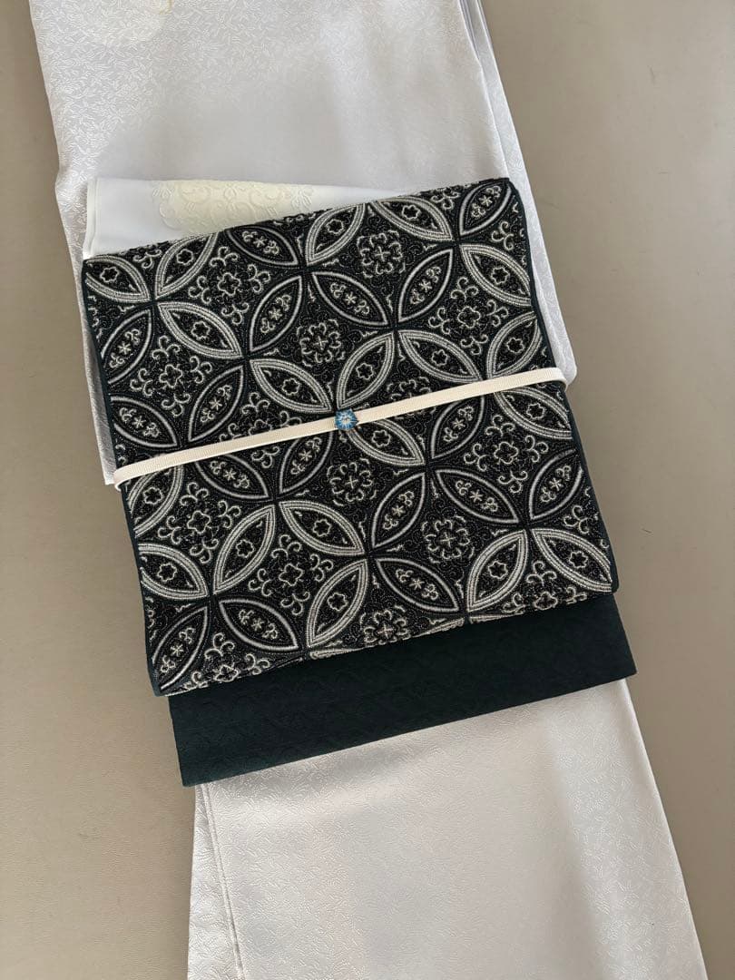 正絹 文様入り 控えめな透け感 袋帯 ビーズ刺繍 七宝丸文