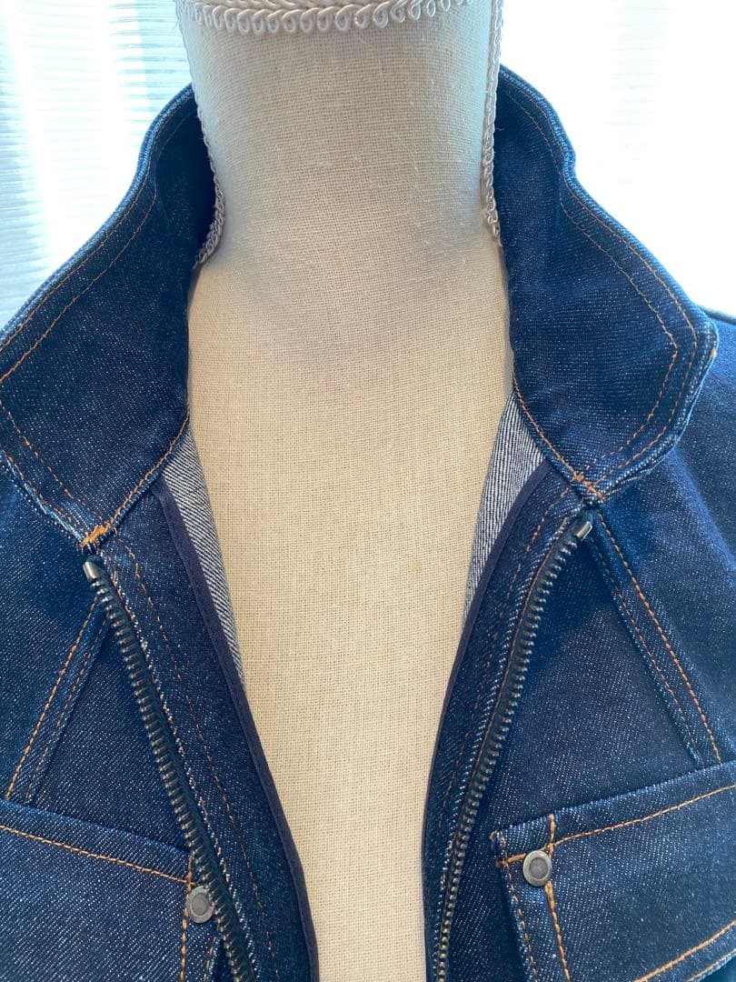 ダークデニムジャケット フィット感あり　イヴ・サンローラン　FR42サイズ