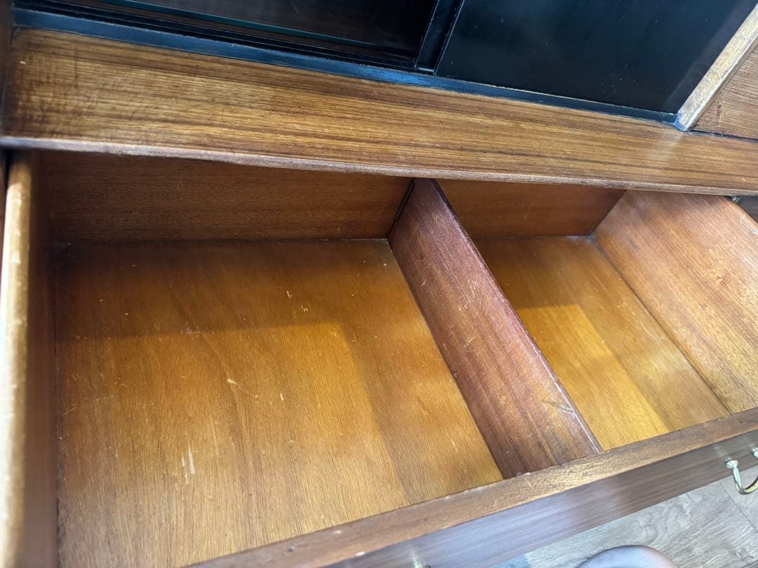 G-PLAN ヴィンテージサイドボード トラー＆ブラック（Tola＆Black）