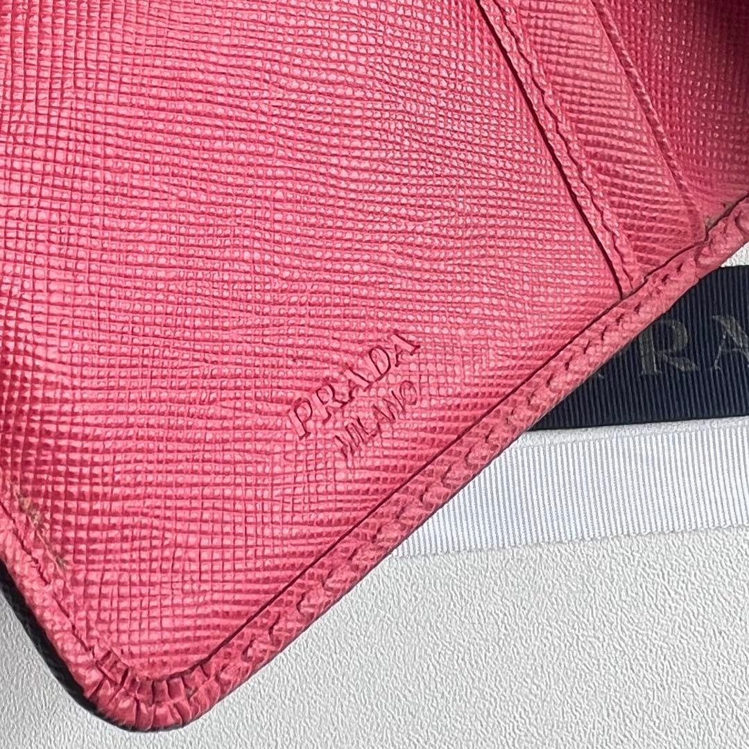 108 極上美品 PRADA プラダ 2つ折り財布