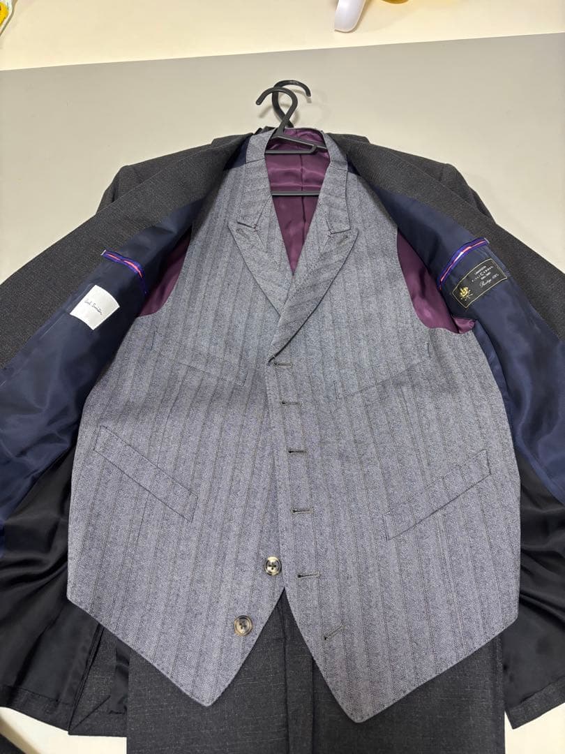 PAUL SMITH ダークグレー スーツ Mサイズ ベスト付き