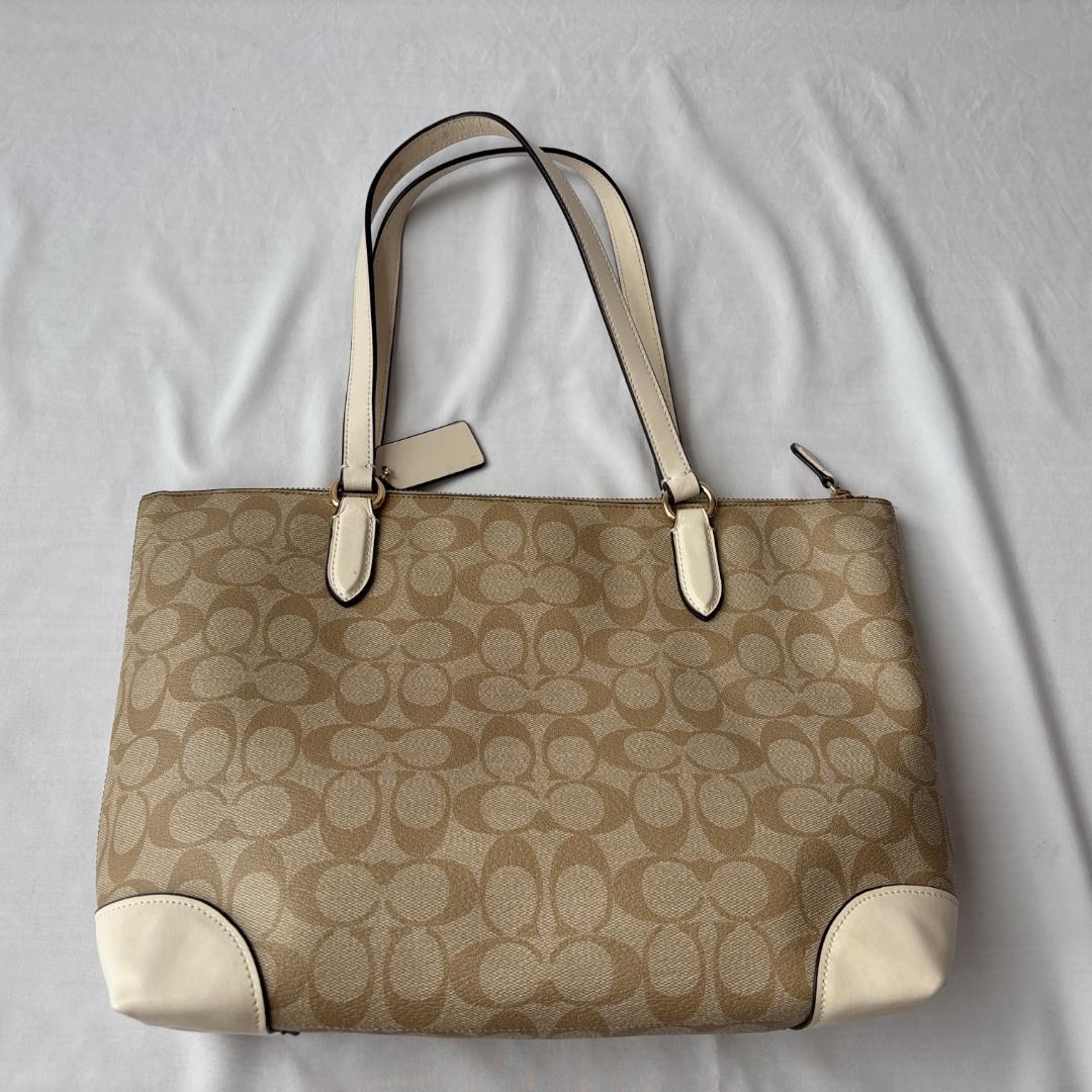 美品 COACH コーチ トートバッグ PVC 上品コーデ ベージュ/ホワイト
