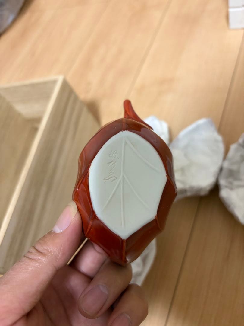 日本の銘窯　源右衛門作　蓋物