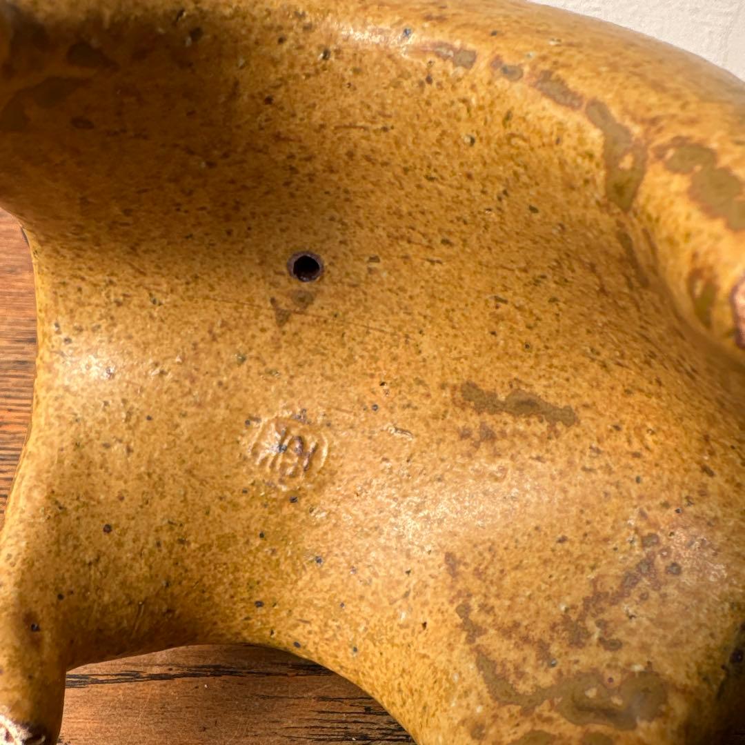 陶芸 太った茶色の虎猫 トラ猫 作家物 短尾 ぼんぼりシッポ 在銘