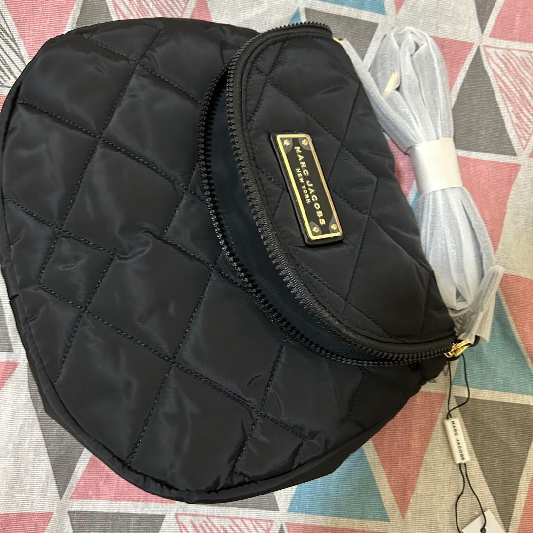 A*S様 MARC JACOBS ブラックショルダーバッグ
