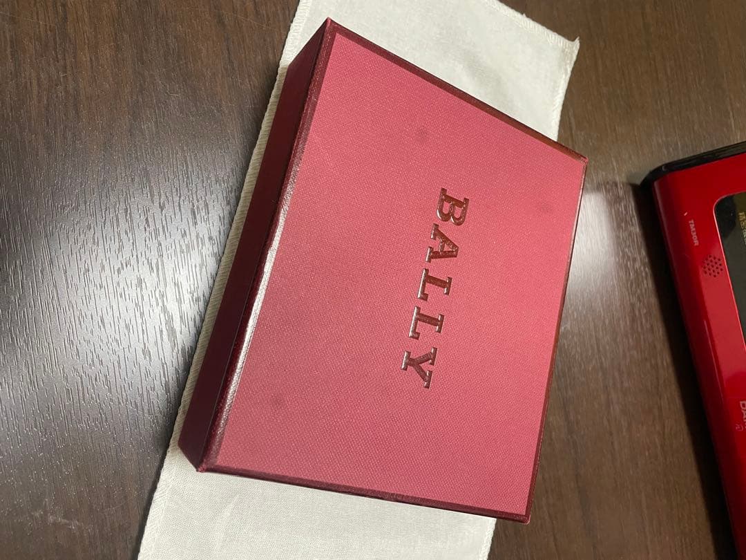 BALLY 二つ折り財布 ブラック/ストライプ