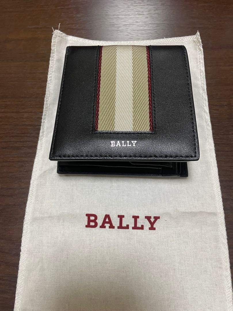 BALLY 二つ折り財布 ブラック/ストライプ