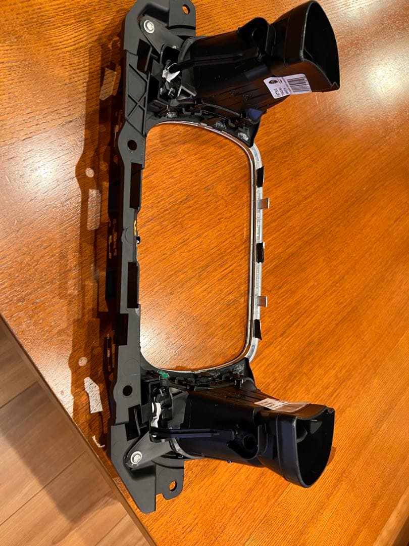 アバルト・695 オーディオパネル モニター枠 パネル　エアコン吹き出し口パネル