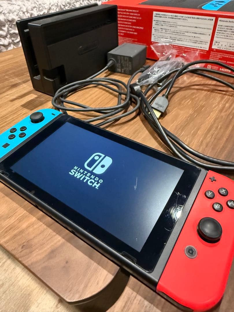 Nintendo Switch 本体 青/赤 Joy-Con 箱付き