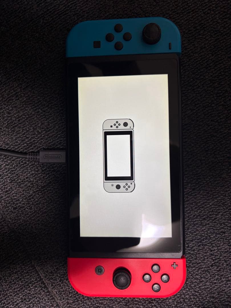 Nintendo Switch 本体 青/赤　コントローラ壊れてます。