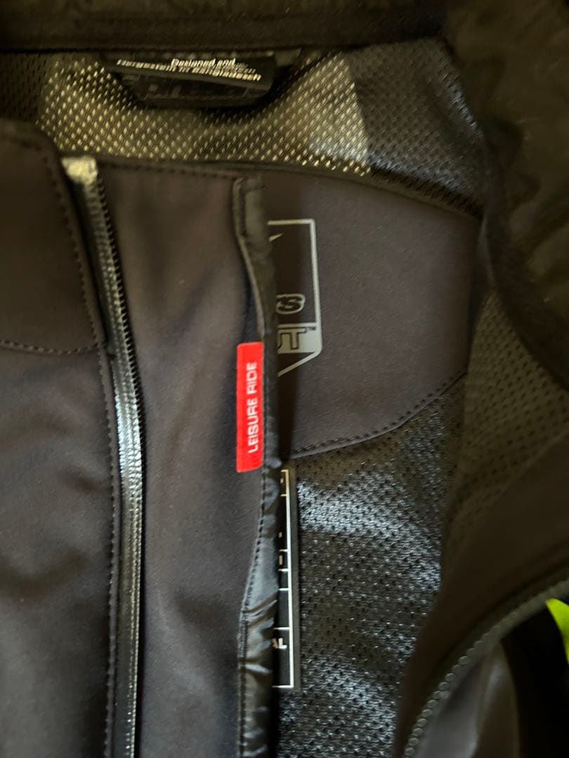 ライダーズジャケット　Lサイズ