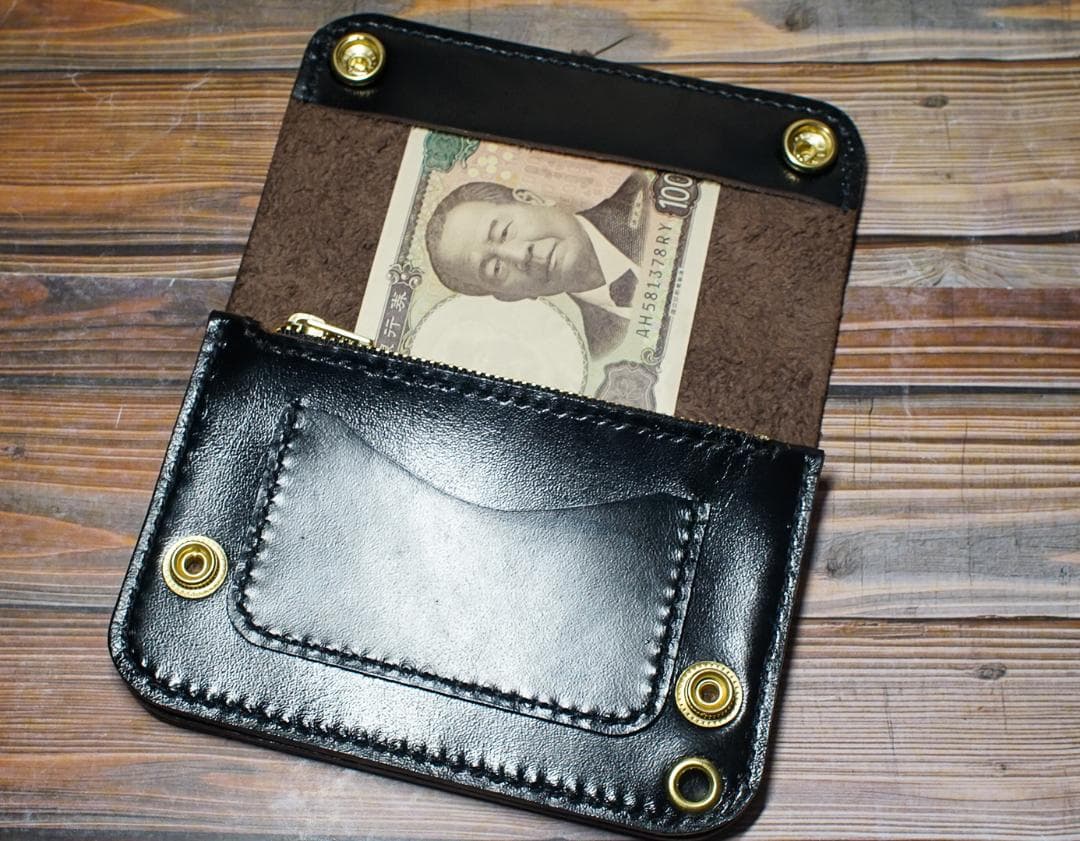 ミドルトラッカーウォレット 三層　馬革 茶芯ブラック　真鍮 トラッカーウォレット