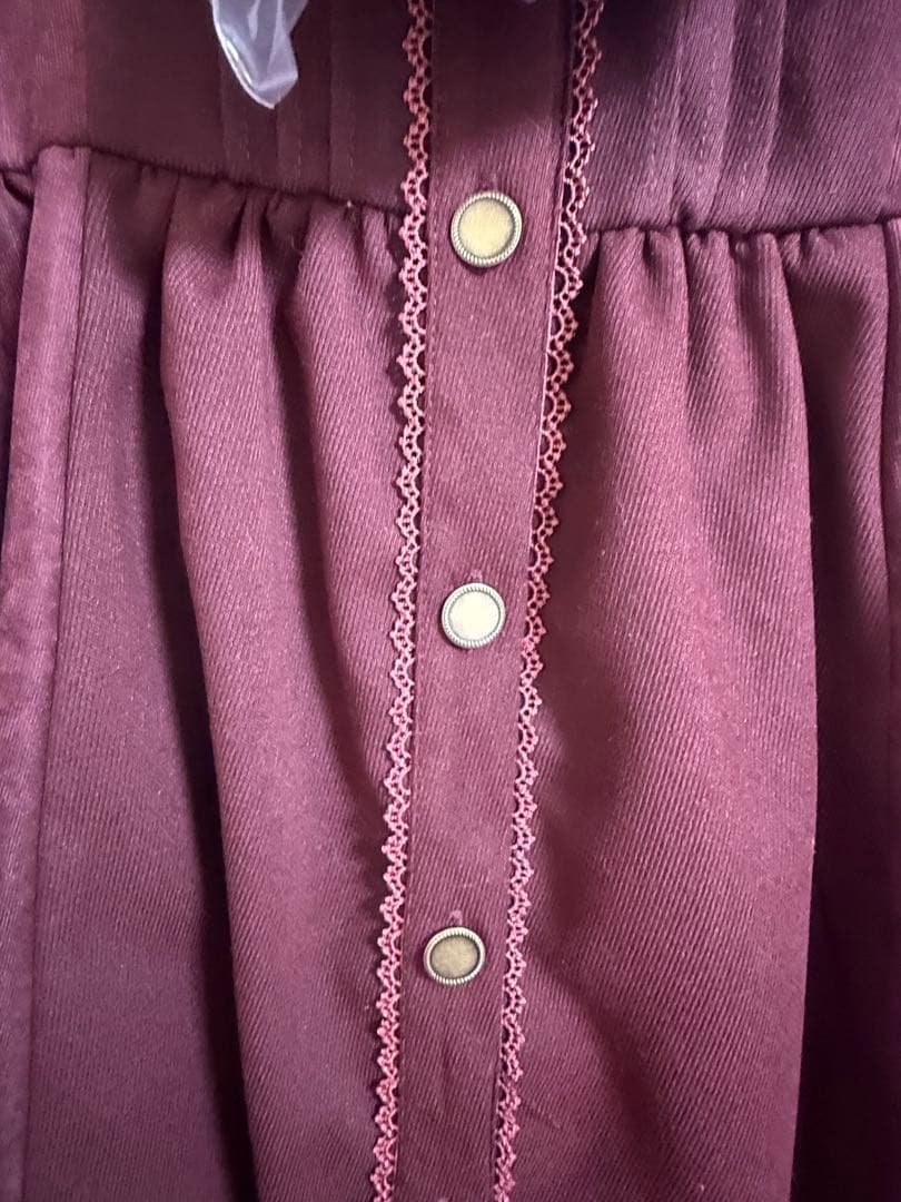 新品　くる実 ノエル・ド・メモワール ワンピース 5L しまむら　ワインレッド