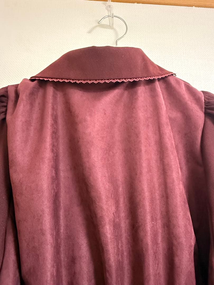 新品　くる実 ノエル・ド・メモワール ワンピース 5L しまむら　ワインレッド