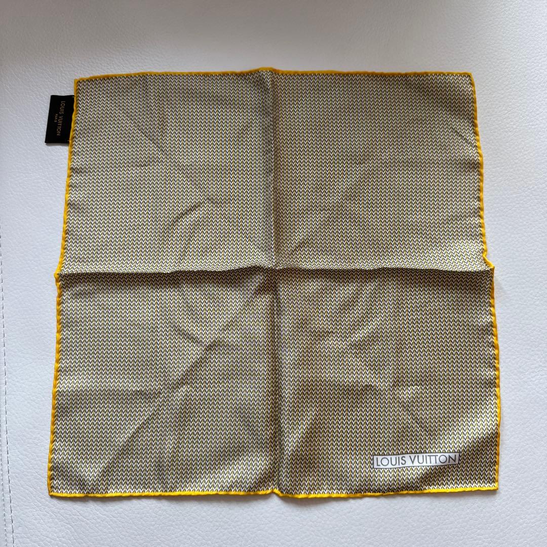 新品未使用ルイヴィトン　シルクハンカチ