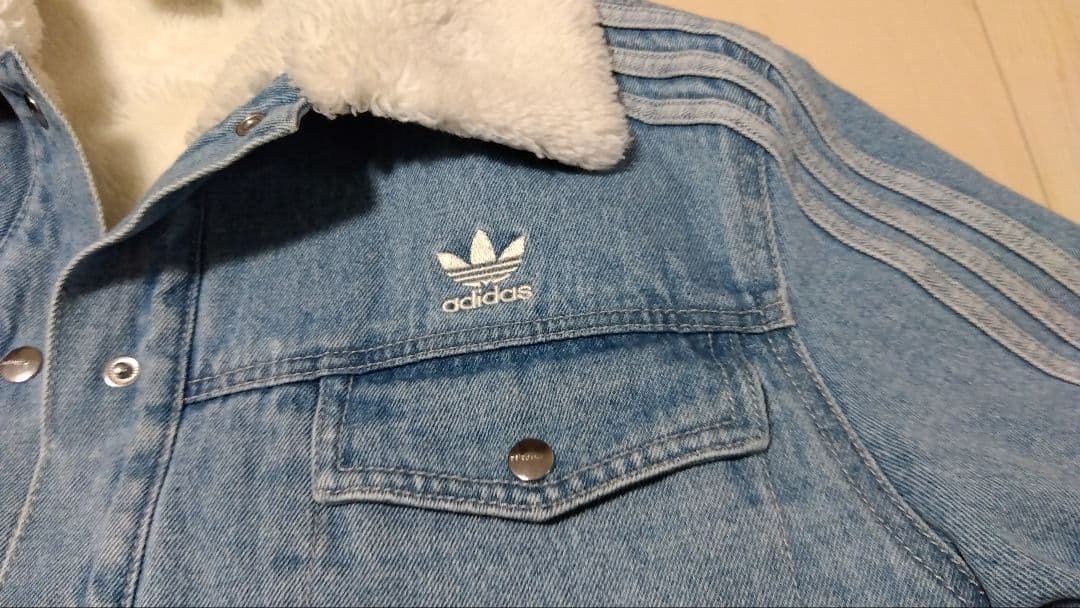 【S】adidas ボア　襟付き　デニム　ジャケット 　レディース　XS