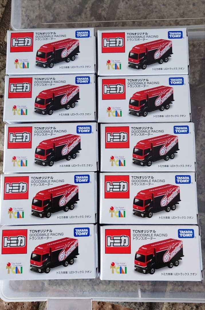 トミカ TCN GOODSMILE RACING トランスポーター　10台セット