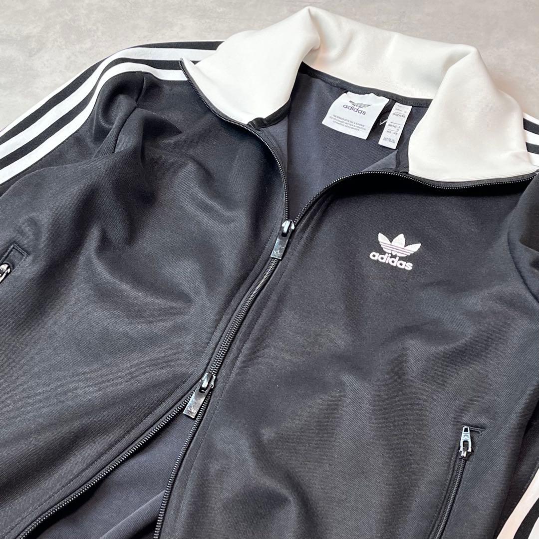 adidas トラックジャケット ブラック ホワイト M