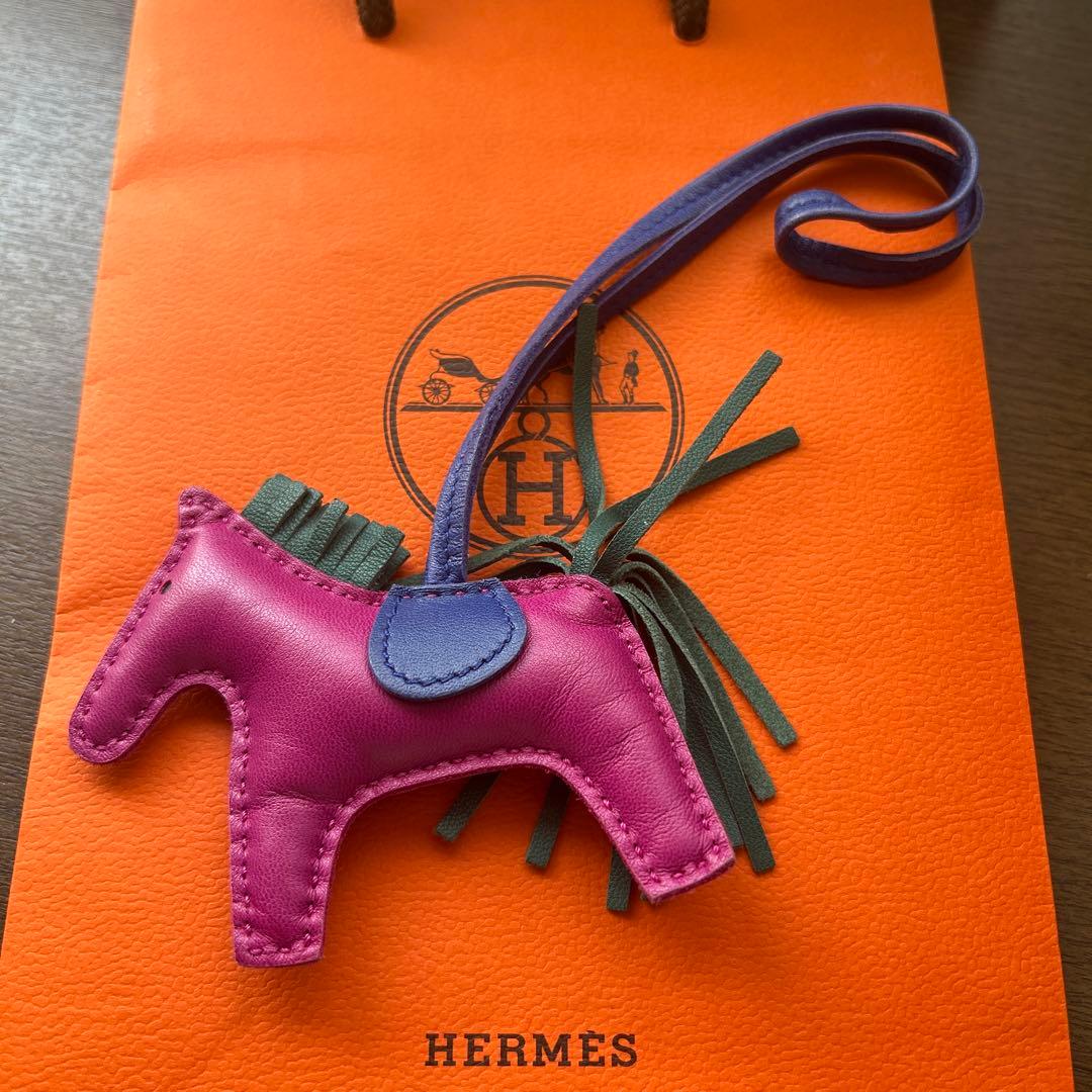 【美品】エルメス ロデオPM ローズパープル バッグチャーム
