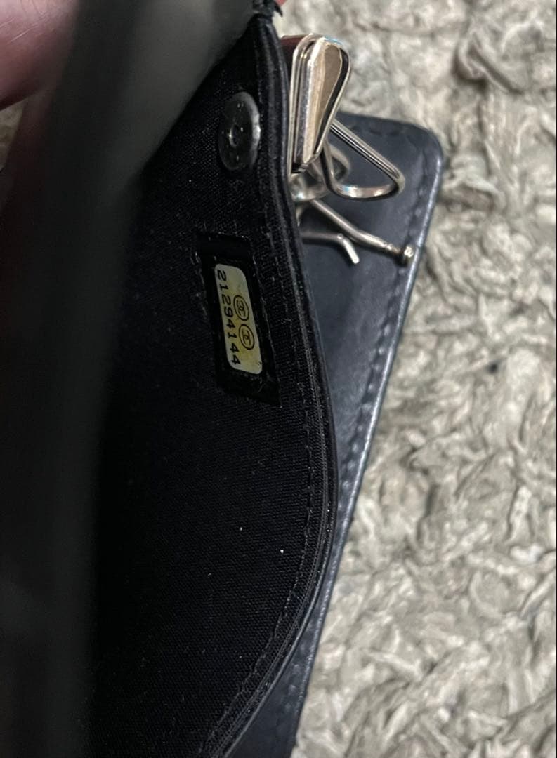 CHANEL キルティング ブラックキーケース