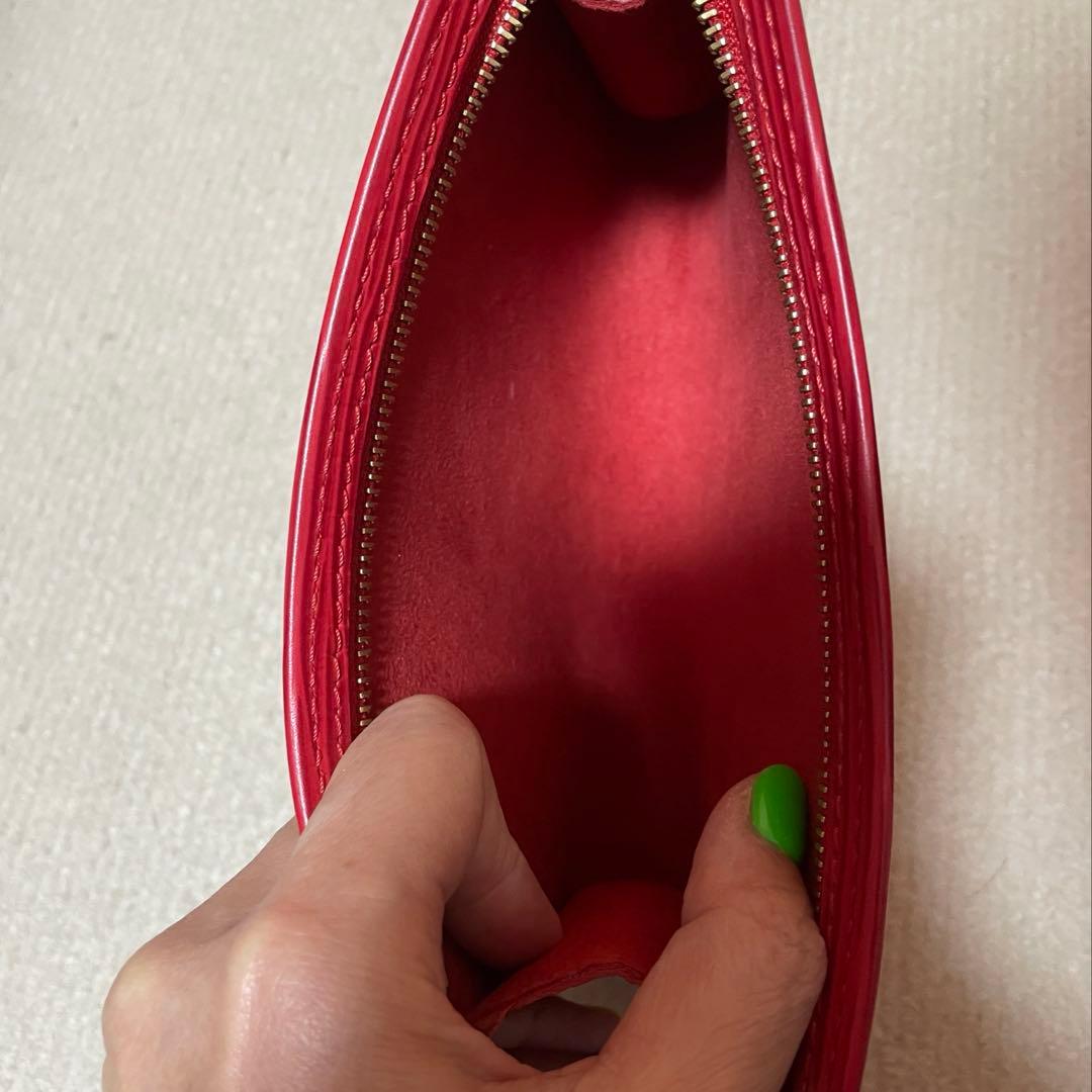 こ*読様 ♡美美品♡ ルイ・ヴィトン　エピ　バケツ