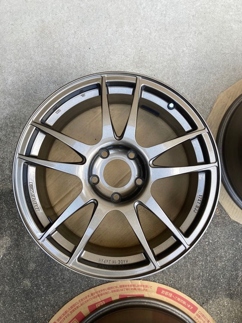 17インチ 7.0JJ DIREZZA ブロンズゴールド4本　名古屋市引き取り