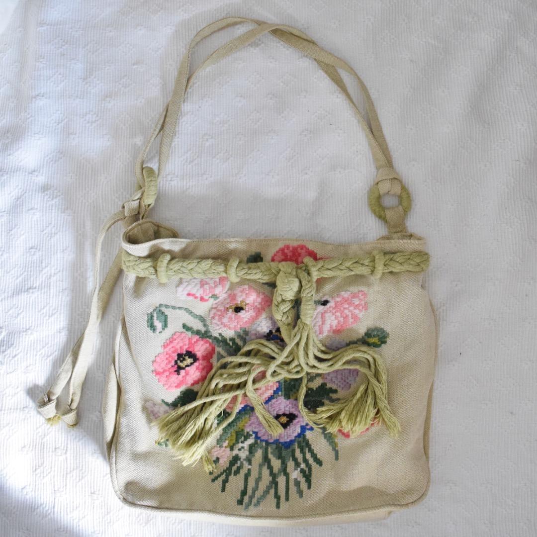 [2/15迄セール]ANTONELLO アントネッロ 手刺繍入 ショルダーバッグ