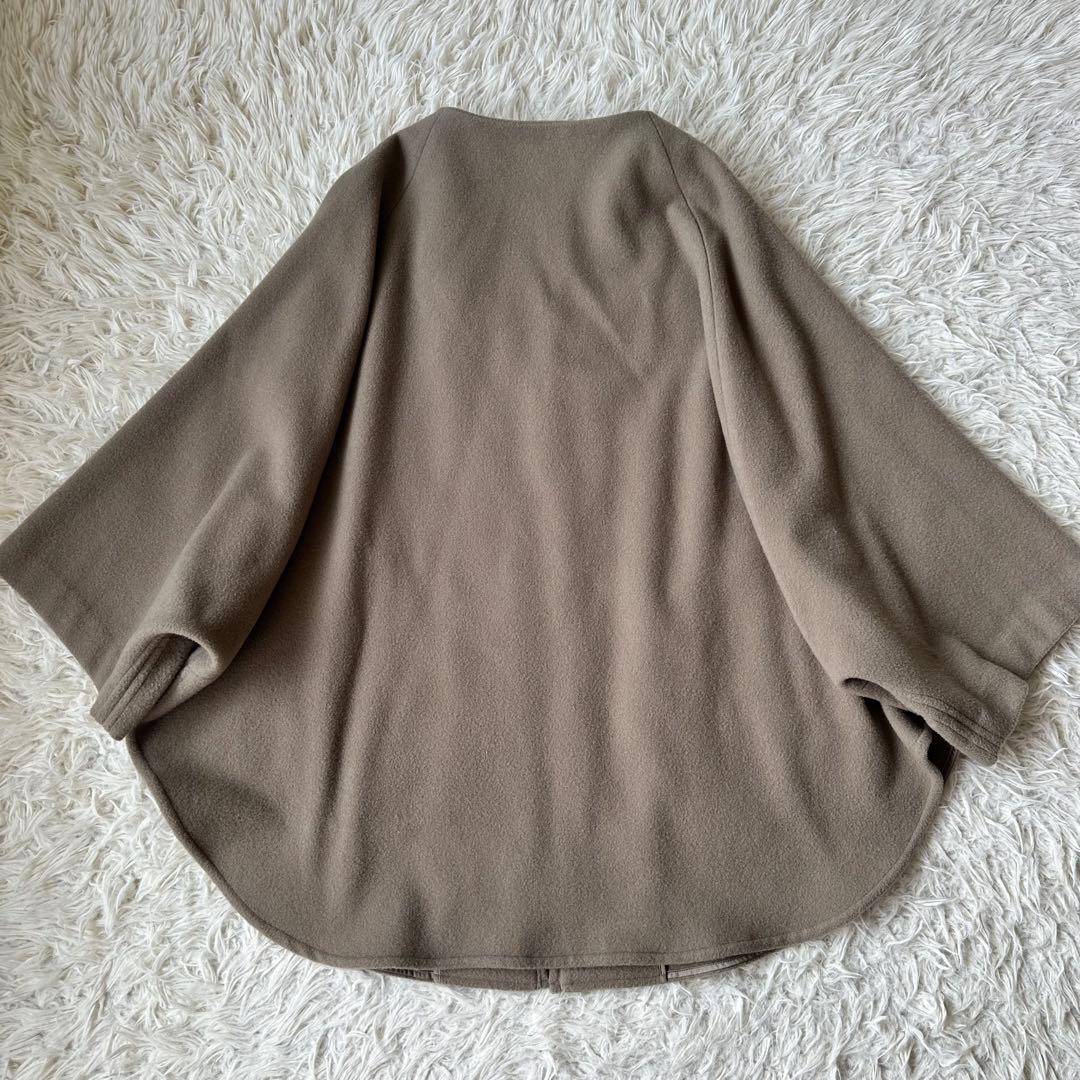 【ダリアページ】　BEARDSLEYウールポンチョコート