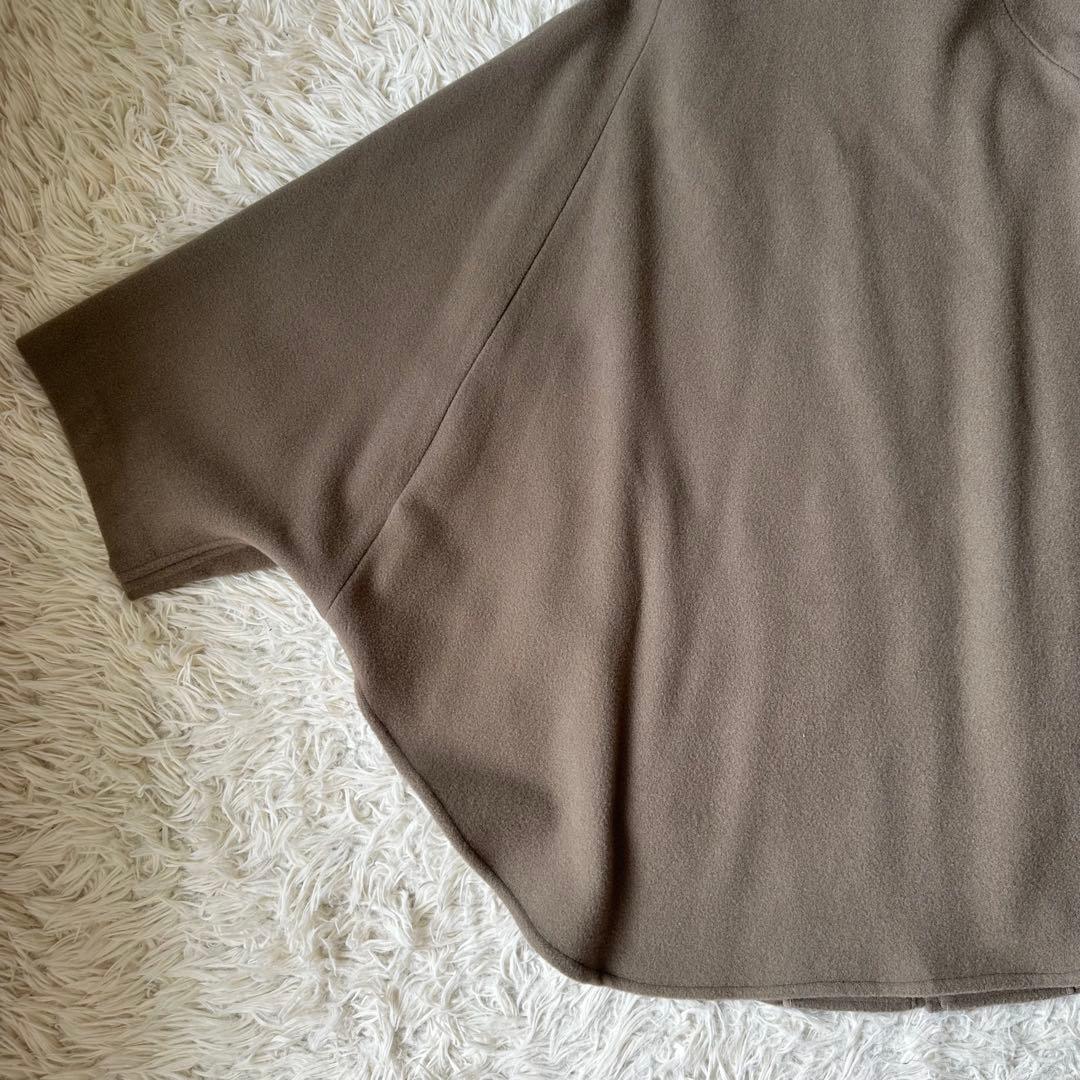 【ダリアページ】　BEARDSLEYウールポンチョコート