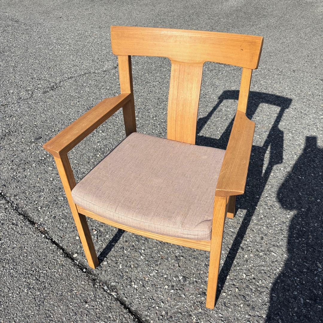 カリモク ダイニングチェア アームチェア　CN3050PNE