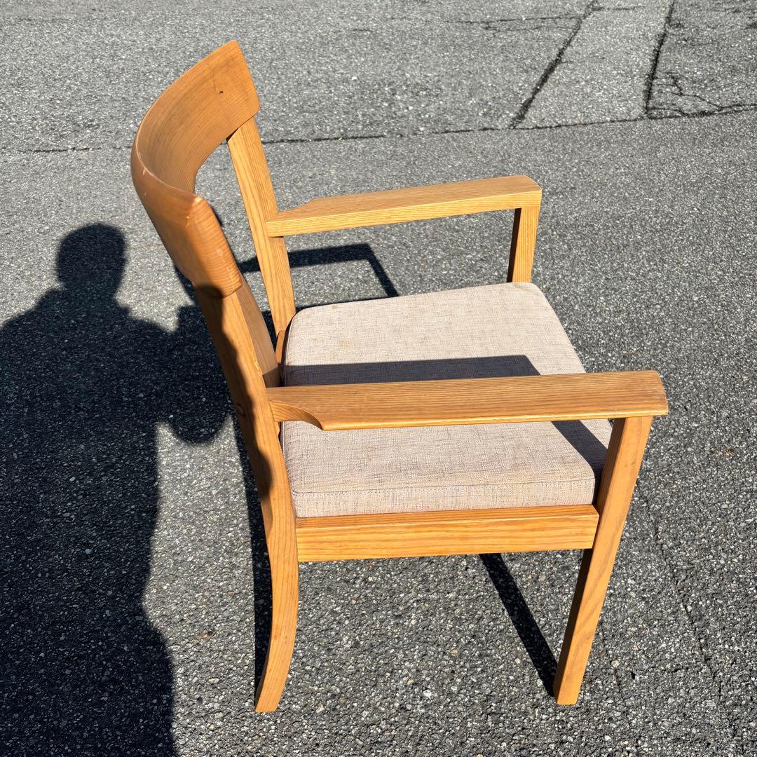 カリモク ダイニングチェア アームチェア　CN3050PNE