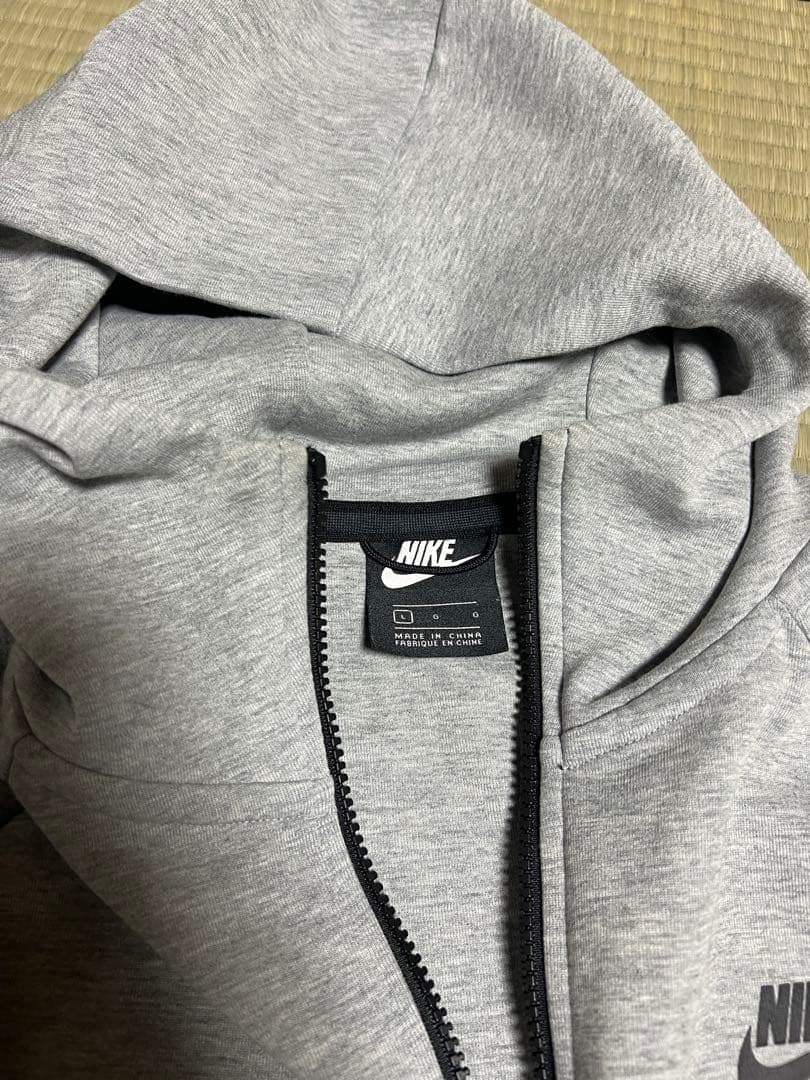 大人気モデル Nike テック　パーカー　パンツ　セット　L