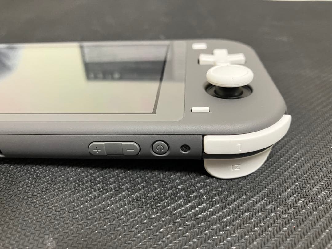 Nintendo Switch Lite グレー本体　中古品　美品