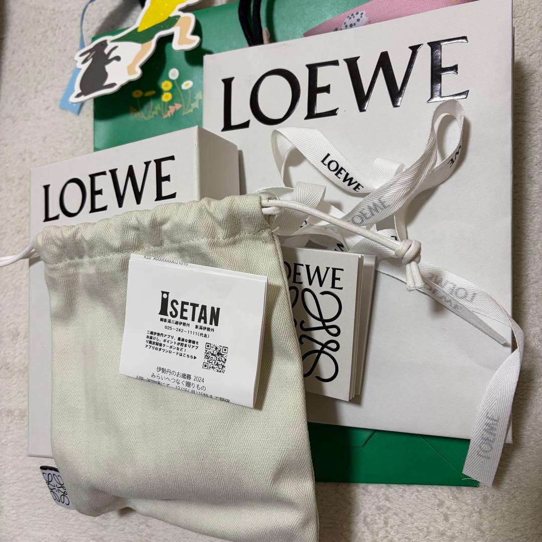 ロエベ　LOEWE スリムコンパクトウォレット　財布