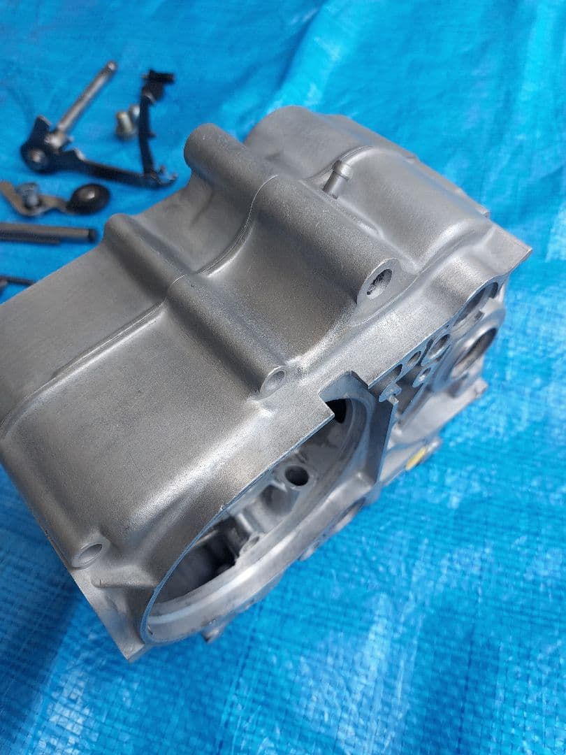 ダックス50クランクケース一式