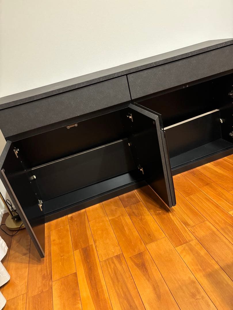 新品　未使用　イオス　カウンター　サイドボード　テレビボード　150