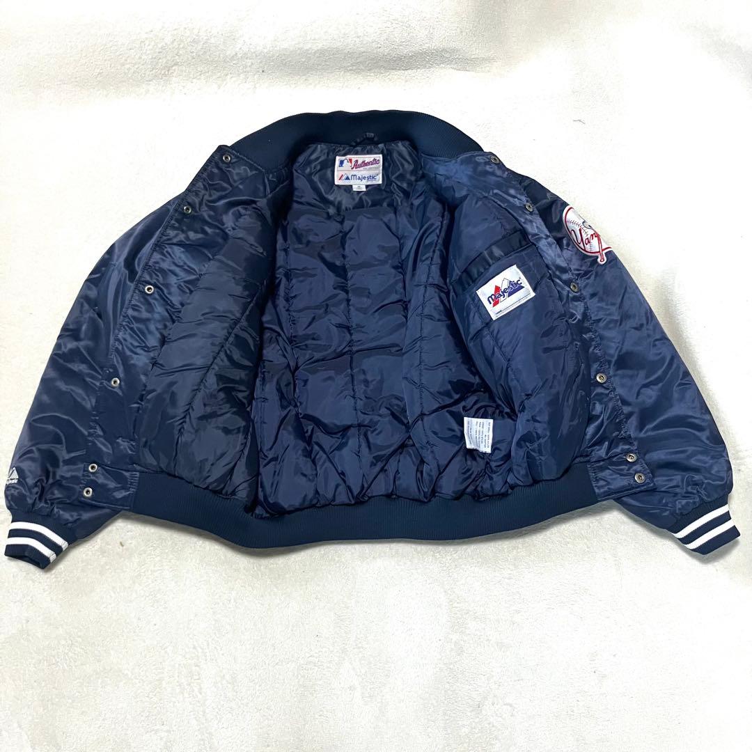 マジェスティック ニューヨークヤンキース 中綿入りスタジャン MLB XL相当