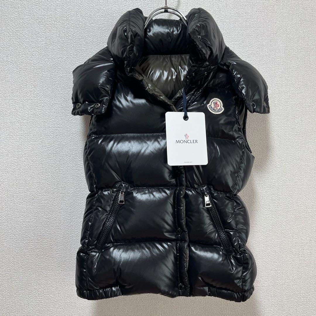 【極美品】MONCLER ダウンベスト GALENE ブラック　ツヤ　00