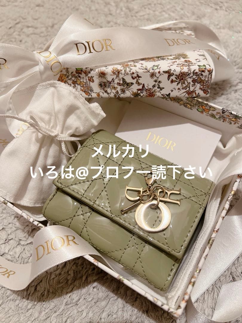 デ*ア様 【日本限定色】Dior レディディオール ロータスウォレット 折り財布