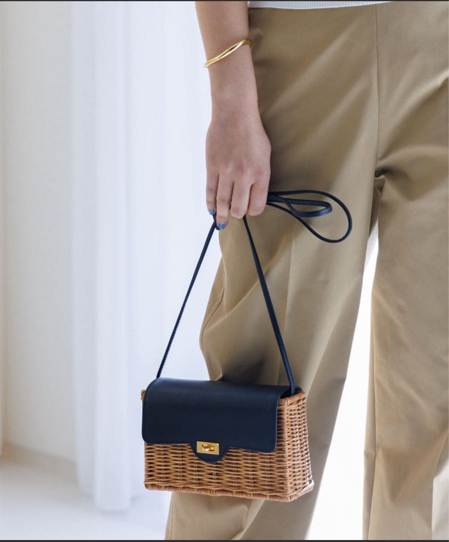 The Bagmati ショルダーボディかごバッグ