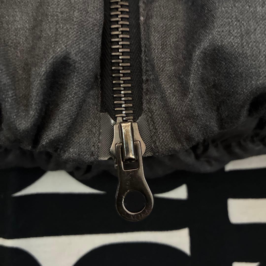 ⭐︎デュベティカ DUVETICA ダウンベスト フード付き グレー42 ⭐︎