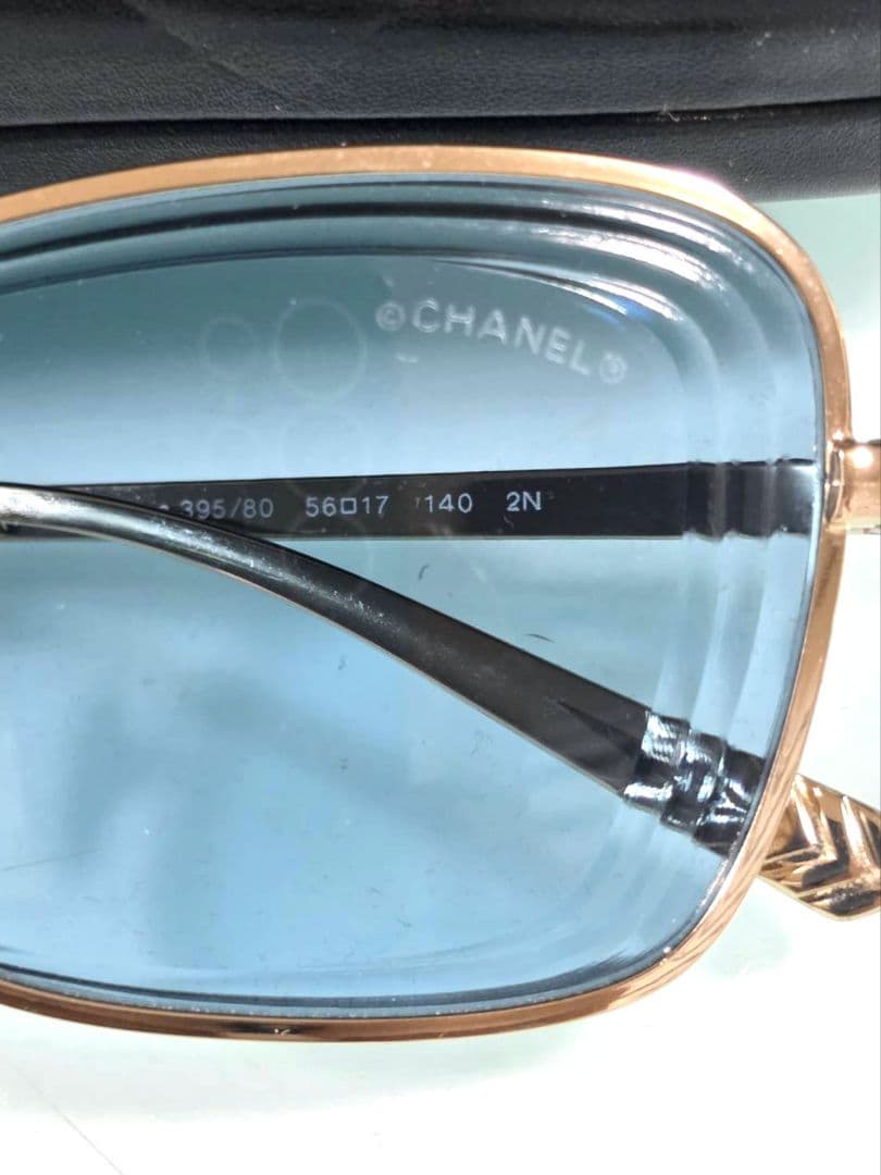 CHANEL 4254 c.395/80 ブルーレンズ　サングラス