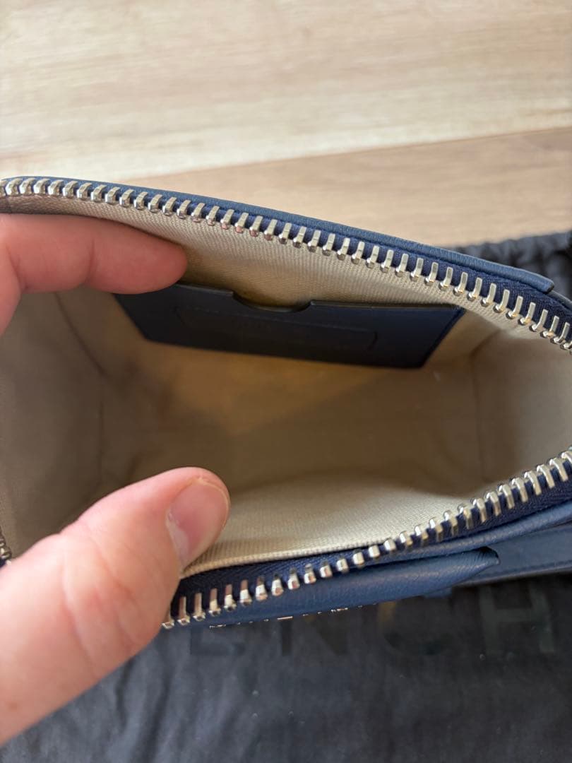 GIVENCHY アンティゴナナノ ブルー ショルダーバッグ