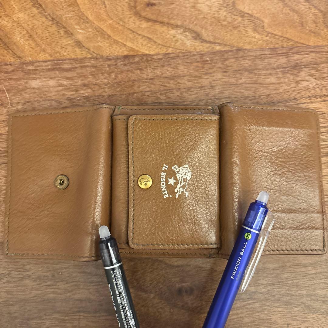 【日本限定】IL BISONTE 折り財布 トリフォルドウォレット ロゴビアンコ