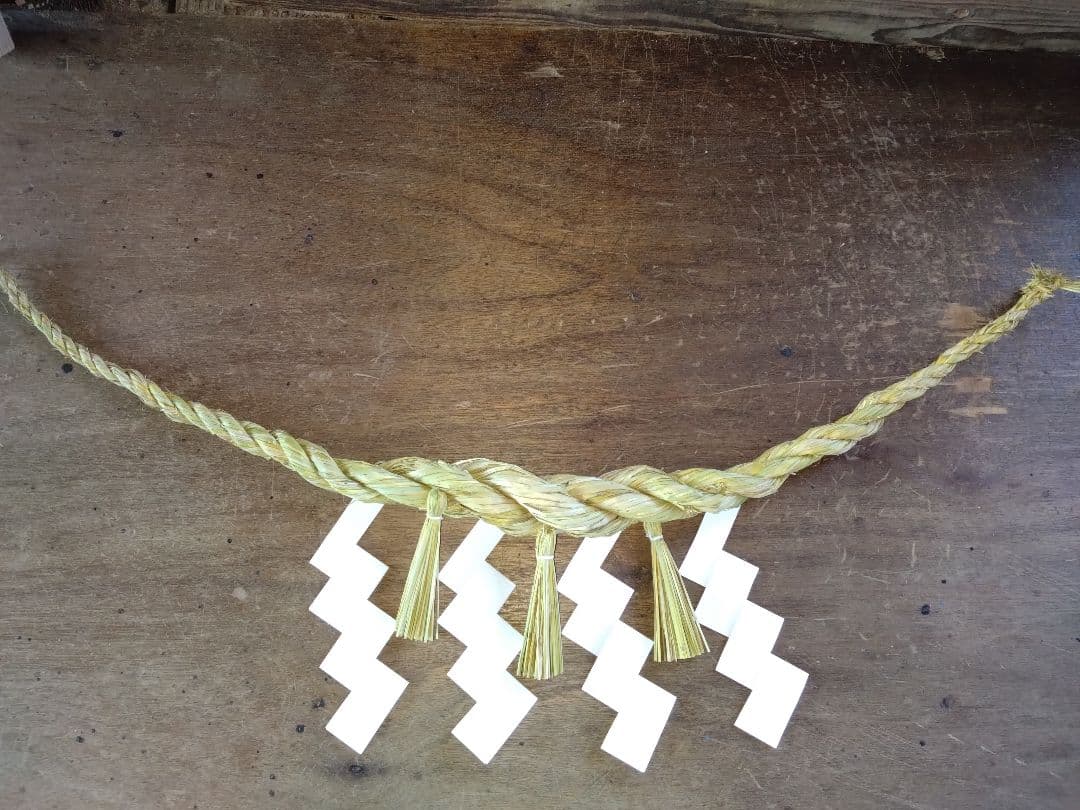 しめ縄　2m　大きい神棚や神社の鳥居等に